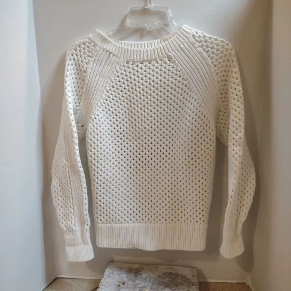 Michael Kors Ivory Bulky Knit Sweater Size Medium. W1